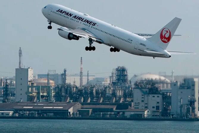 Haneda Airport Private Transfer – Luxury Car & Meet & Greet - What the Haneda pickup is really like