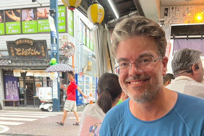 Historic Temple・traditional Japanese garden& Eating around at a shopping strip - Taking the train toward Togoshi Ginza