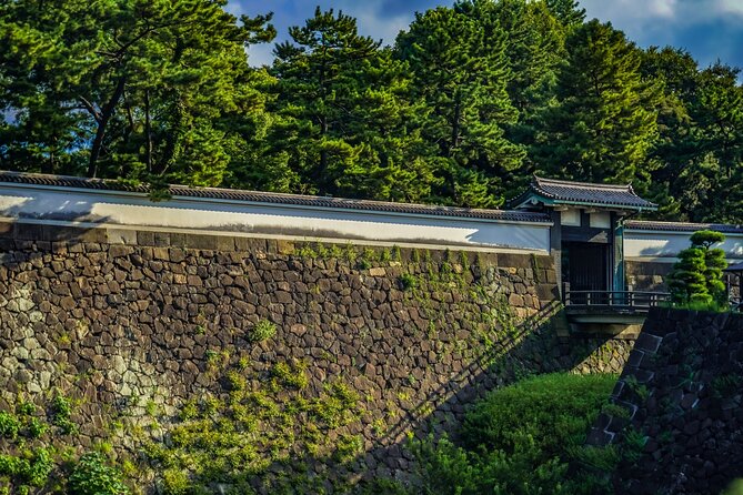 Imperial Palace East Garden and Edo Castle Walking Tour in Tokyo - How to plan your morning