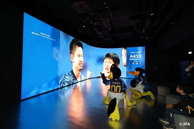 Japan Football Association museum tour at 「blue-ing!」 - Starting at Blue-ing! Discovery Area