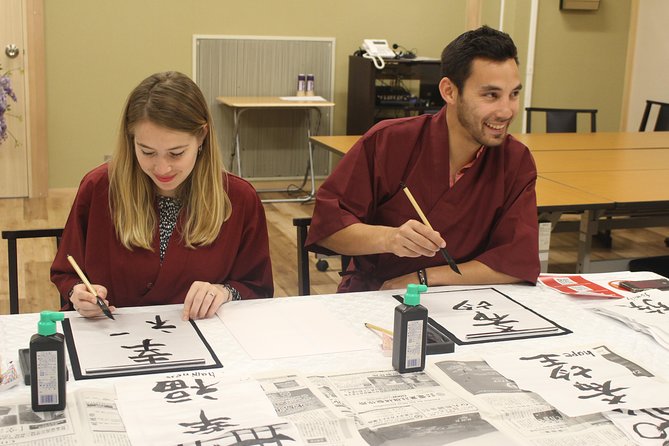 Japanese Calligraphy Experience - Starting With the History and Writing System