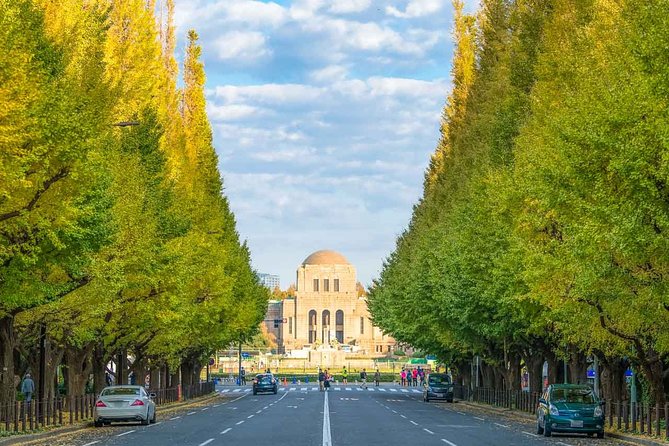 Japanese Garden & Western Architecture: Akasaka exploration tour - Why this Akasaka walk feels different from central Tokyo