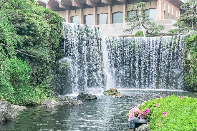 Japanese Garden & Western Architecture: Akasaka exploration tour - Timing, walking, and weather