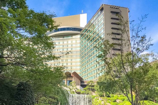 Japanese Garden & Western Architecture: Akasaka exploration tour - Starting at Hotel New Otani’s 400-year-old garden