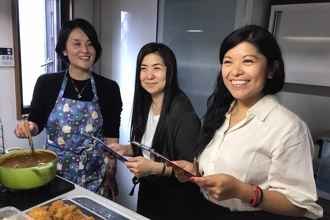 Japanese Home Cooking Class & Walk in Todoroki Temple Tokyo - Who should book this experience