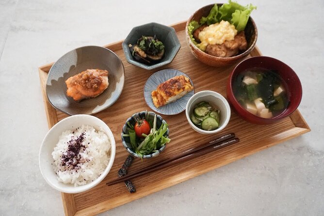 Japanese Home Cooking Class with Local Supermarket Visit - A Tokyo food lesson built around ordinary home cooking