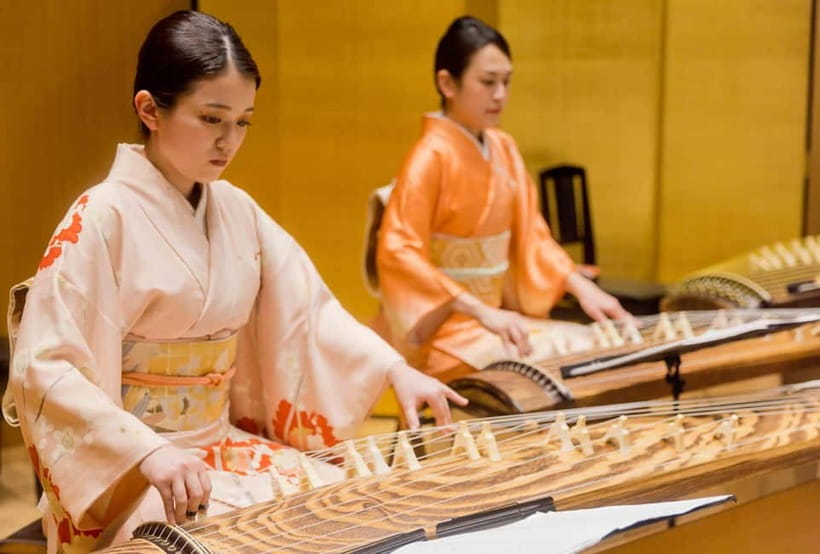 Japanese Traditional Music Show in Tokyo - Why the explanations make the music easier to follow