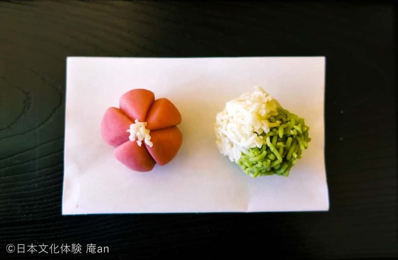 Japanese Traditional Sweets making - The flower-shaped nerikiri