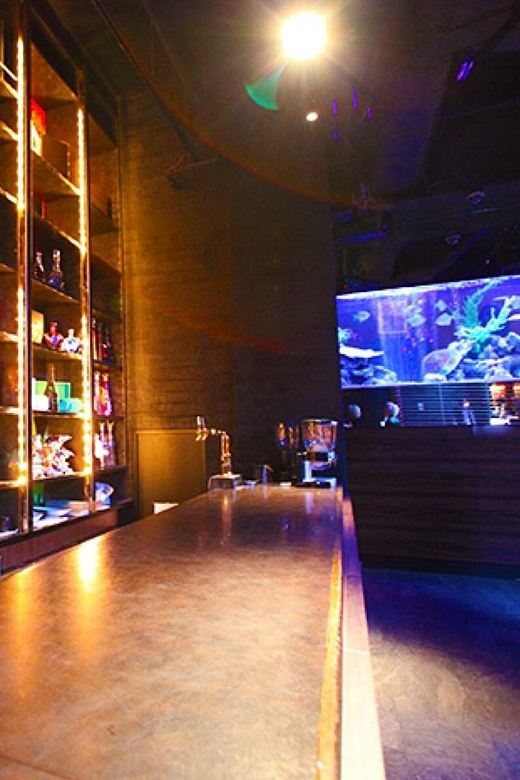 Kabukicho, Shinjuku: experiencing Japanese Host Club - Finding Gofuku Building in Kabukicho