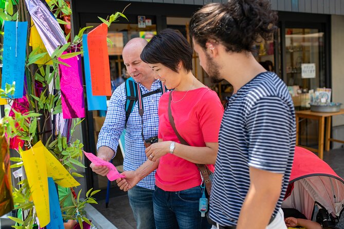 Kamakura Day Trip from Tokyo with a Local: Private & Personalized - Komachi Street and Tsurugaoka Hachimangu
