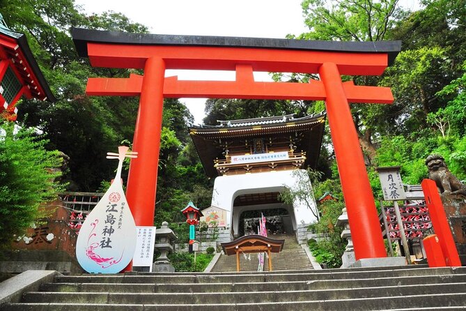 Kamakura Private Tour Great Buddha & Enoshima with English guide - Hokoku-ji’s bamboo grove and matcha break