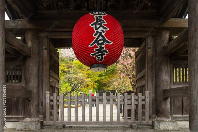 Kamakura Private Tour Great Buddha & Enoshima with English guide - Hase-dera and the eleven-headed Kannon