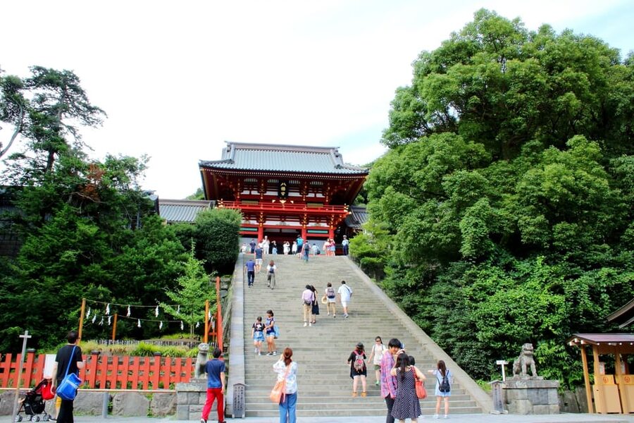 Kamakura Temples Private Guided Tour from Tokyo - Hase Temple and its eleven-faced Kannon