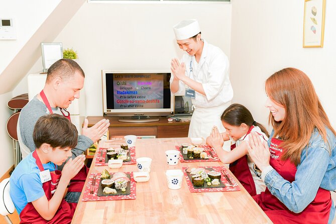 Kid-Friendly Sushi Making Class in Tokyo (English-Led) - Preparing vinegared rice, the base of good sushi