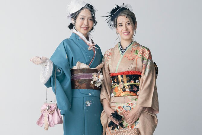 Let's make kimono !（Kimono is a gift for you - Choosing a vintage kimono in Kiba