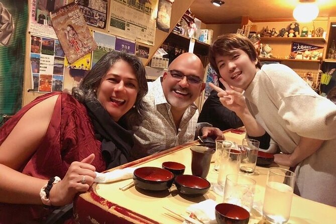 Licensed Guide Shinjuku Dramatic Tour (Tokyo) - Meeting at Shinjuku Prince Hotel at 5:00 pm