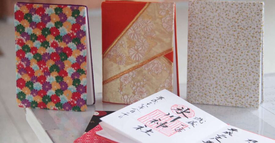 Make a temple stamp book with artist - Choosing your kimono fabric