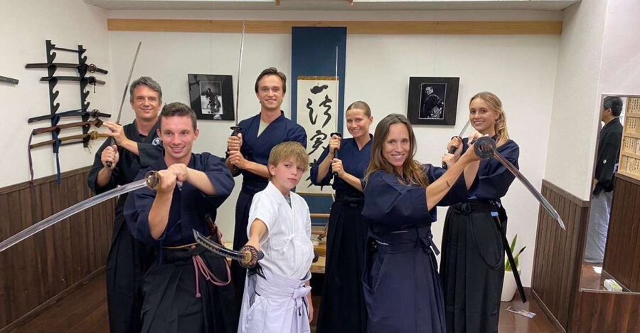 Martial Arts: Samurai Experience (Iaido) - Learning the first movements of Iaido