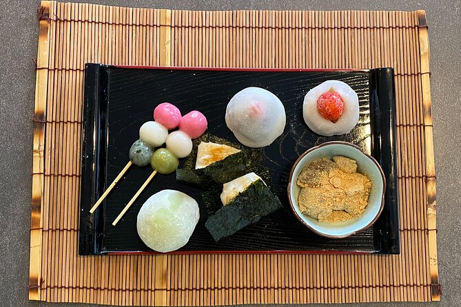 Mochi Making at a Private Studio in Tokyo - Starting with mochi traditions and Japanese festivals