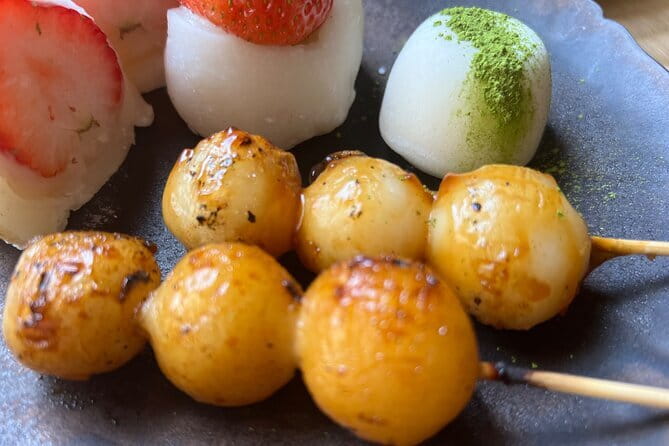 Mochi Matcha Gluten Free Japanese Sweets Class near Shibuya area - Sakura’s teaching style and the private format