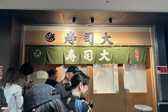Morning Market Adventure: Toyosu & Tsukiji with Tuna Auction - Toyosu Market from 5 to 6:30 a.m.