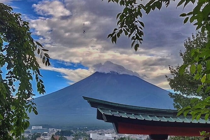 Mount Fuji Full Day Private Tour with English Speaking Driver - Lake Kawaguchiko gives you the classic view