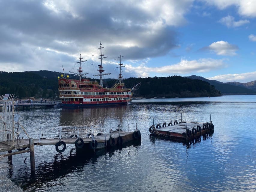 Mount Fuji - Hakone & Onsen Full Day Private Tour - Lake Ashi’s pirate-style cruise