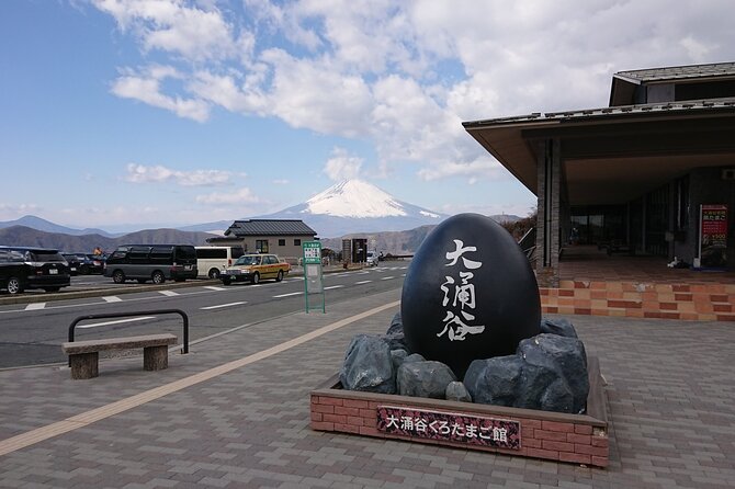 Mt. Fuji and Hakone 1 Day Bus Tour + Kimono Experience - Kawaguchi Asama Shrine and its cedar approach