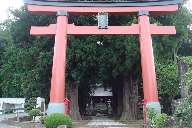 Mt. Fuji and Hakone 1 Day Bus Tour + Kimono Experience - Lunch at Tabi no Eki Kawaguchiko Base