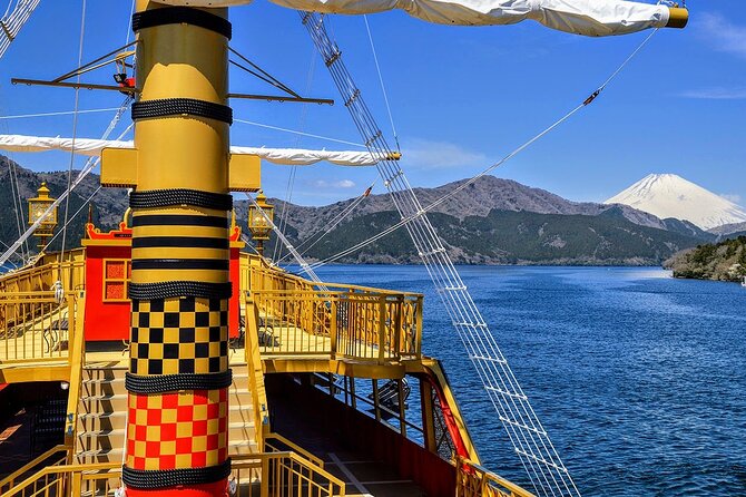 Mt Fuji and Hakone 1-Day Bus Tour Return by Bus - The guide can make a long road day work