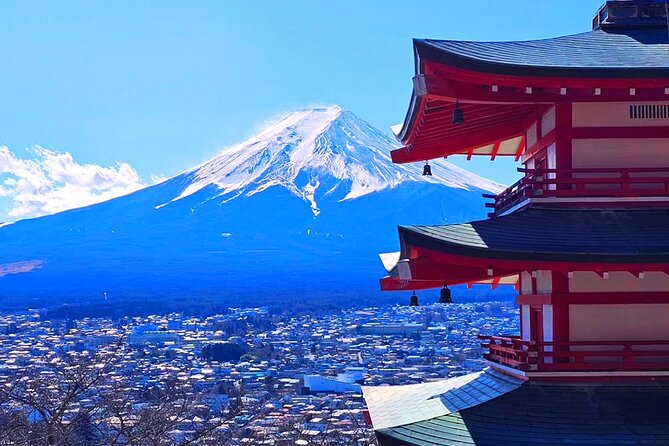 Mt Fuji and Lake Kawaguchiko Bus Day Tour with English Guide - Oshino Hakkai and Fuji snowmelt
