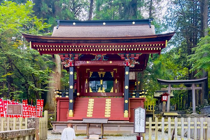 Mt. Fuji, Cherry Blossom & Shiba Sakura Pvt. Day Tour - Oshino Hakkai: clear springs and a village feel