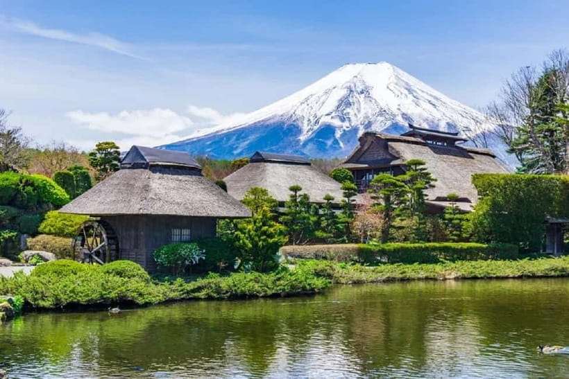 Mt.Fuji Hakone Day Tour With Lake Ashi Cruise, FREE Ropeway - Oshino Hakkai’s clear springs and old village setting