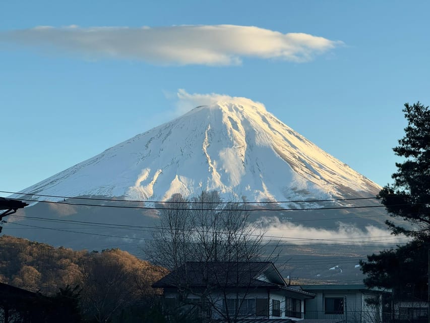 MT.Fuji: Mount Fuji Private day Tour With Guide - Saiko Iyashi-no-Sato Nenba closes with old-style village scenery