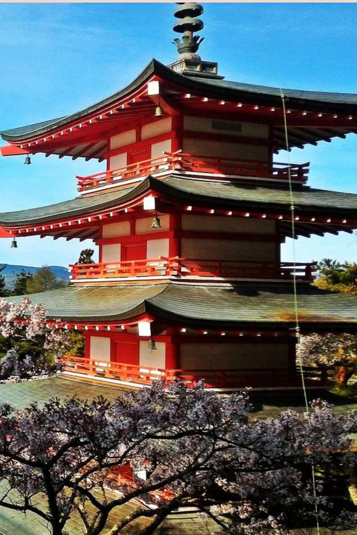 Mt Fuji Sightseeing Private tour with English Speaking Guide - Chureito Pagoda and Arakurayama Sengen Park