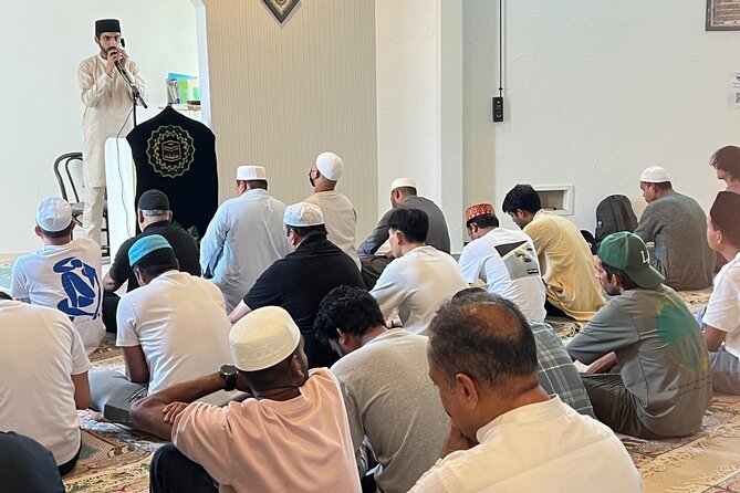 Muslim Friendly Mt. Fuji Tour with Halal Lunch and Prayer Time - Fujiyama Twin Terrace from May to November