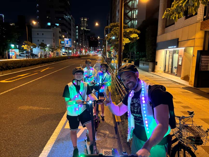 Night E-Scooter Ride to Tokyo Tower - No License Needed - A short stop at Zojo-ji Temple