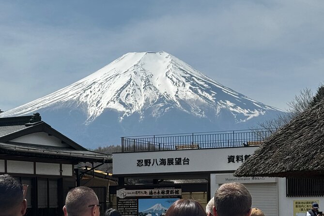 One day mountain Fuji & Hakone tour with English hindi bilingual - Lake Kawaguchiko, boat rides and the Kachi Kachi ropeway