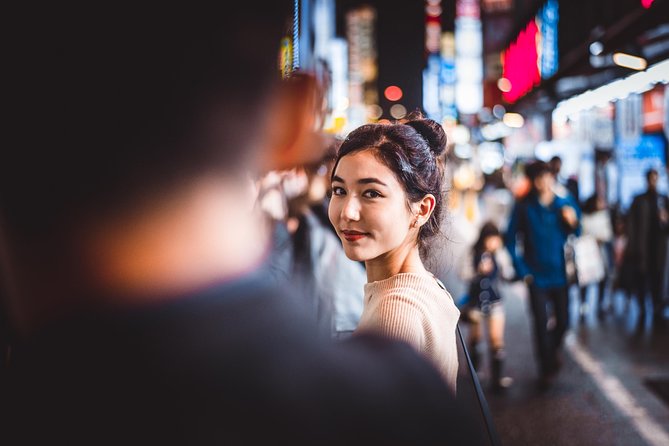Personal Travel and Vacation Photographer Tour in Tokyo - Starting in Shibuya with a city photographer