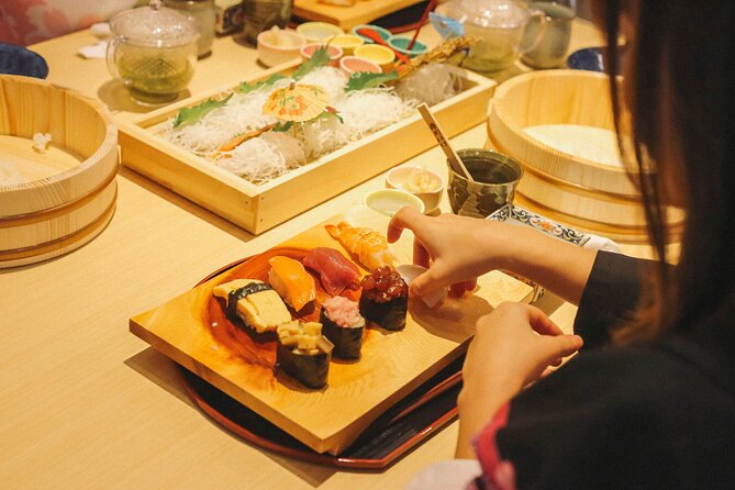 Popular Sushi Making Class near Tokyo Tower - Costumes, photos, and the lighthearted side