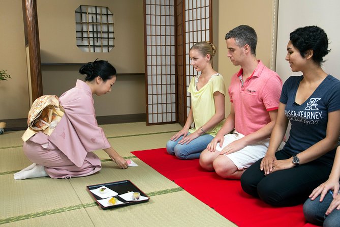 Practicing Zen through Japanese Tea Ceremony - Watching the formal ceremony