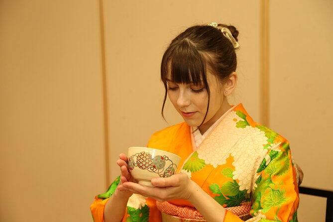 Practicing Zen through Japanese Tea Ceremony - Why the utensils and scrolls matter