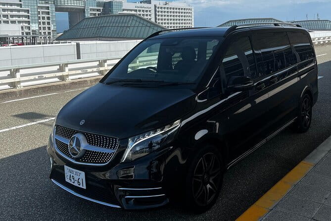 Private Airport Transfer Tokyo City to Haneda Airport HND - Why the private vehicle can be worth $160