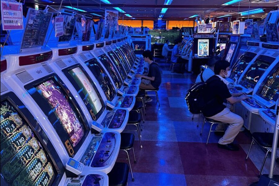 Private Akihabara Anime Game Maid Cafe Tour w/ free pickup - Key points at a glance