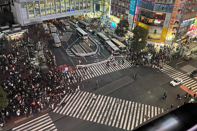 Private Custom Tour in Tokyo with a Bilingual Japanese Guide - Eating your way through Tsukiji