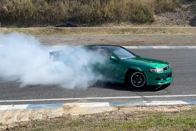 Private Drifting Lesson w/ OG Pro Instructor Tokyo Drift Japan - Starting with donuts and figure eights