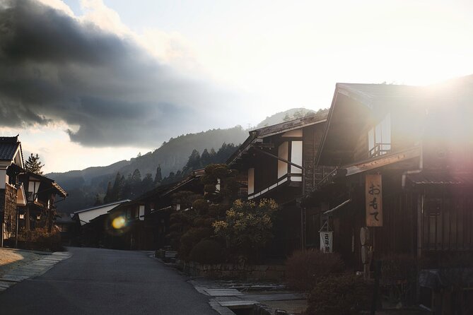 Private Full-Day Kamakura-Enoshima Tour with Bilingual Driver - Komachi Street for food, shops, and a change of pace