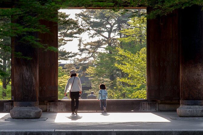 Private Full-Day Kamakura-Enoshima Tour with Bilingual Driver - Crossing to Enoshima by Benten Bridge