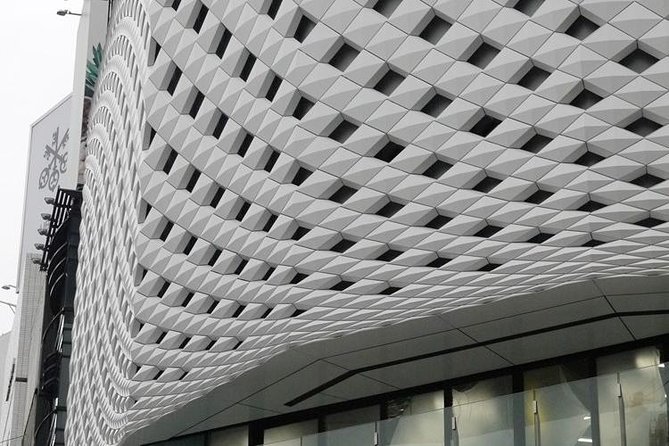 Private Ginza Architecture Walking Tour - Okuno Building and older Ginza character