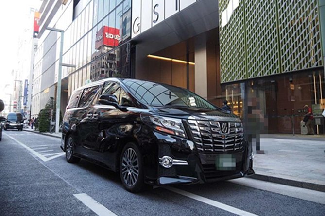 Private Haneda Airport (HND) to Central Tokyo City Transfer - The meeting point matters more than it sounds